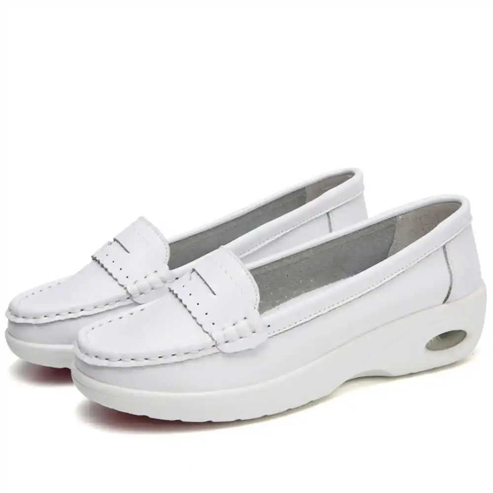 Thick Sole Slipon White Traine - Streetwear Brand In Vietnam のレビューと価格