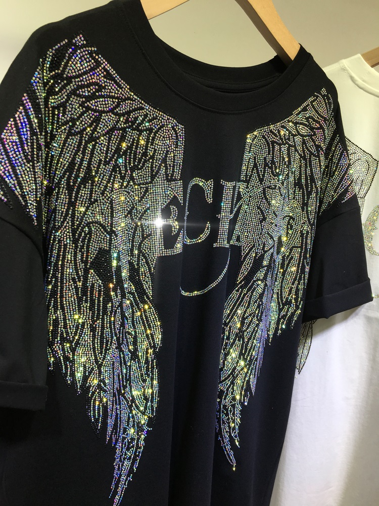 L-4XL Oversize Rhinestone Ange - Streetwear Brand Tees のレビューと価格