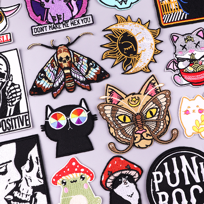 Punk Patch Tiger/Butterfly Emb - Streetwear Brand Stickers のレビューと価格