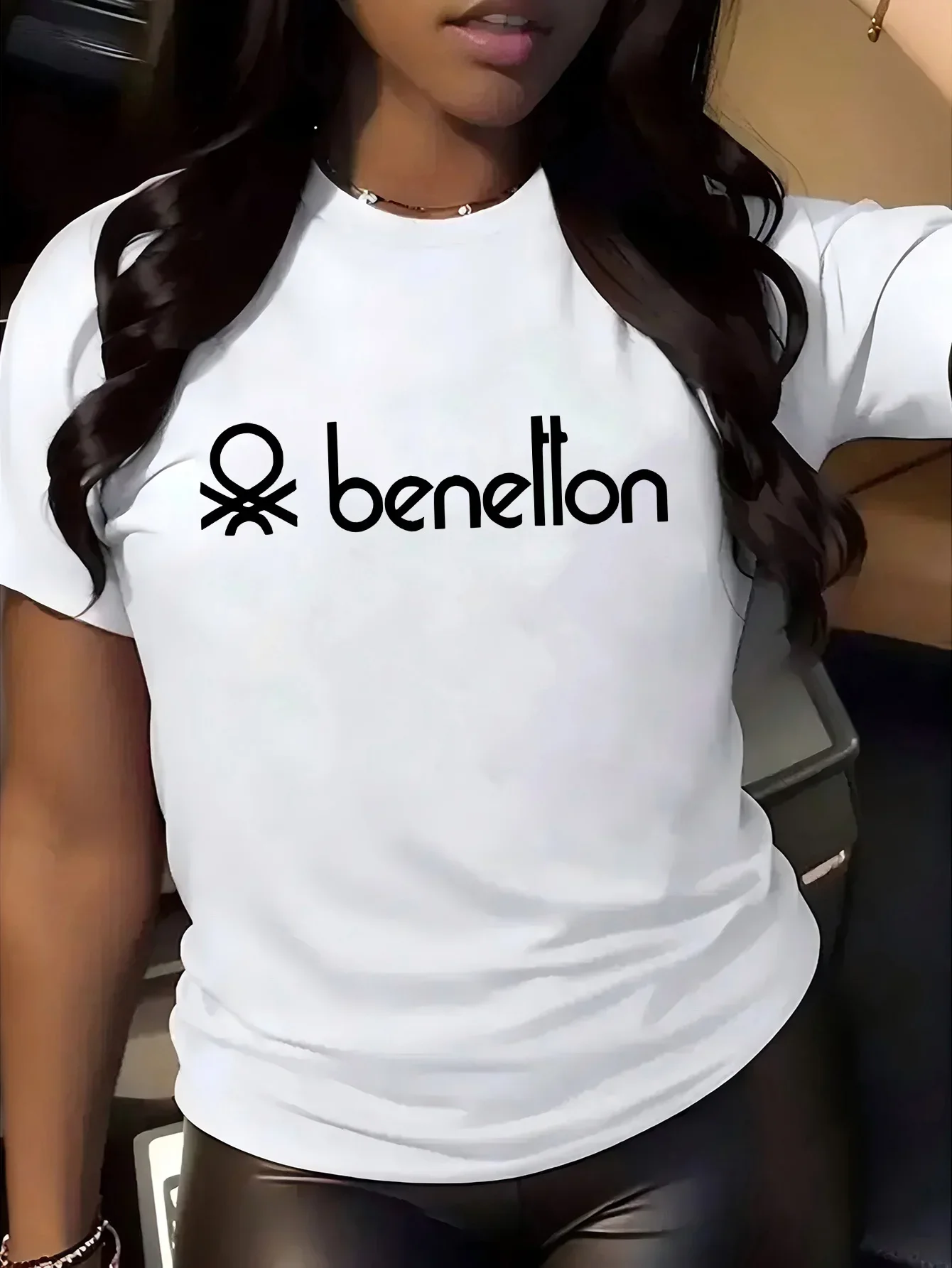 Benelton Graphic Print Women'S - Streetwear Brand Tees のレビューと価格