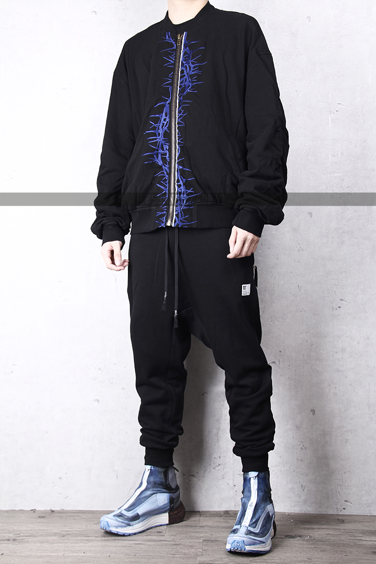 Essential Poet Blue Thistle Em - Streetwear Brand Essentials のレビューと価格