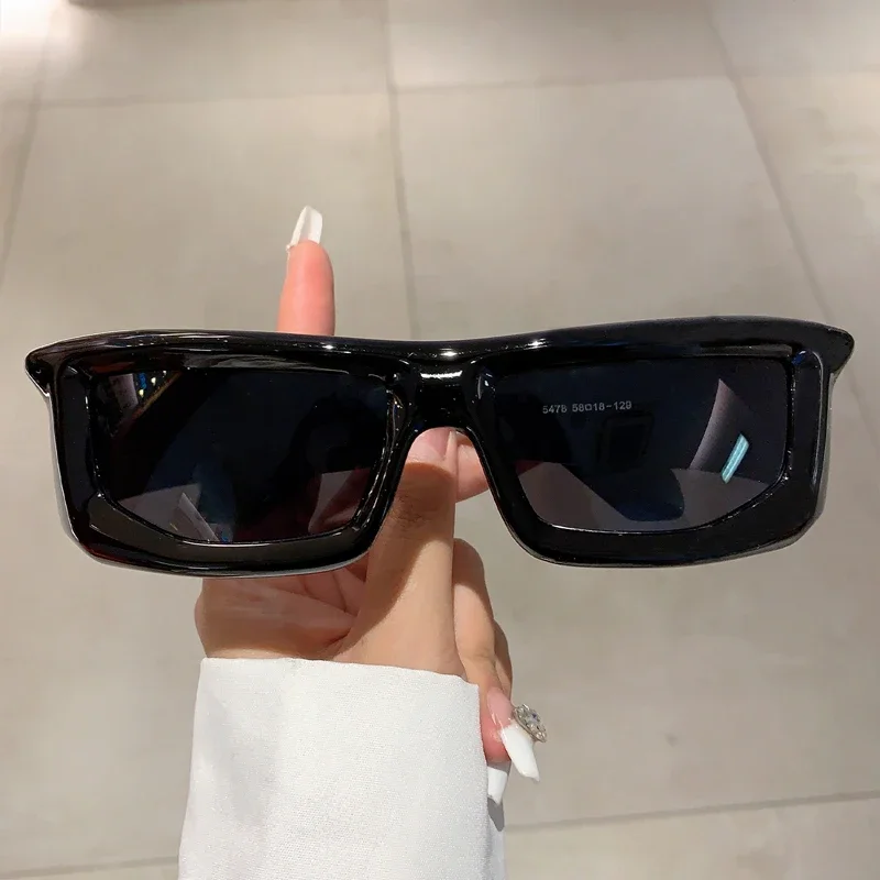 Y2k Wrap Round Men Sunglasses  - Streetwear Brand Y2K のレビューと価格